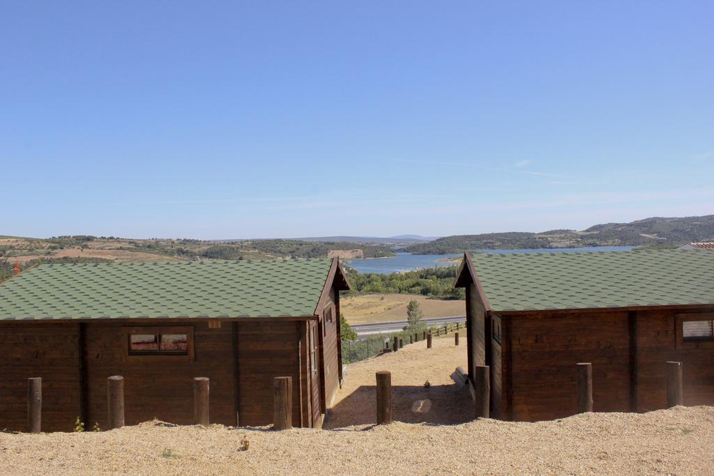 Готель Monte Do Azibo Glamping Podence Екстер'єр фото